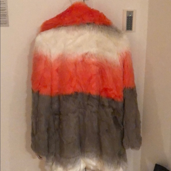 Faux fur jacket - Picture 3 of 3